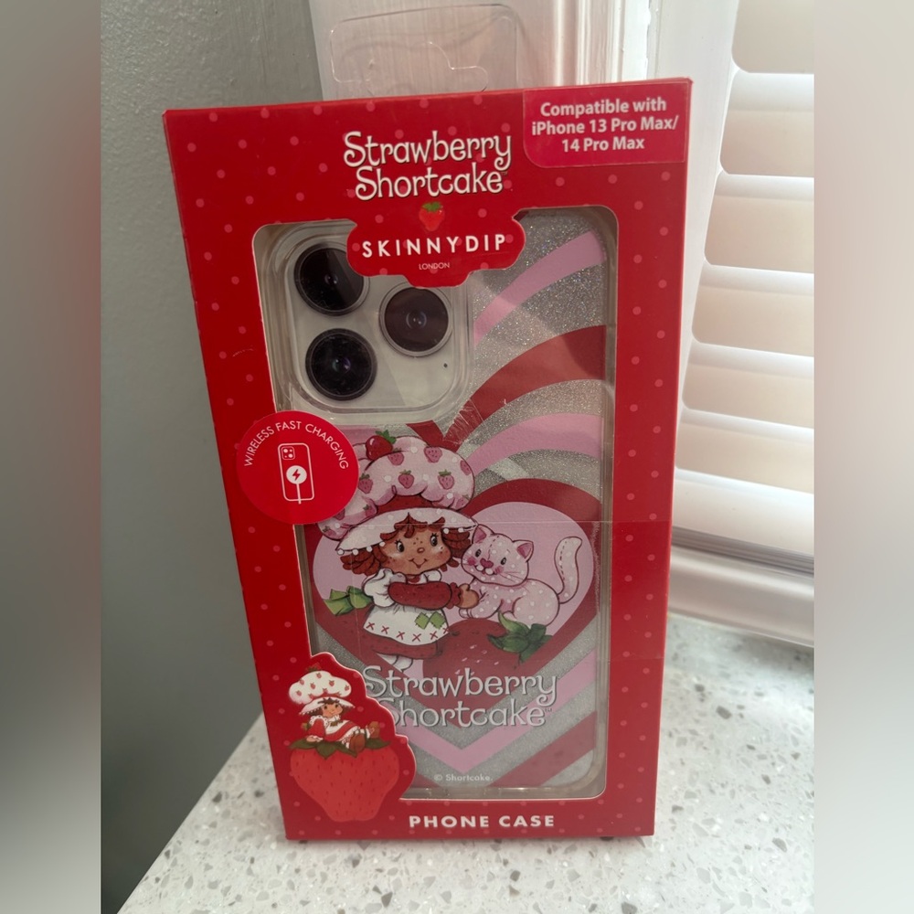 Skinny Dip London Strawberry Shortcake Pink Phone Case for iPhone 13/14 Pro Max